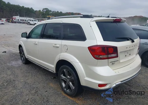 2015 Dodge Journey Crossroad z USA, uszkodzony, nr VIN 3C4PDCGB3FT639223